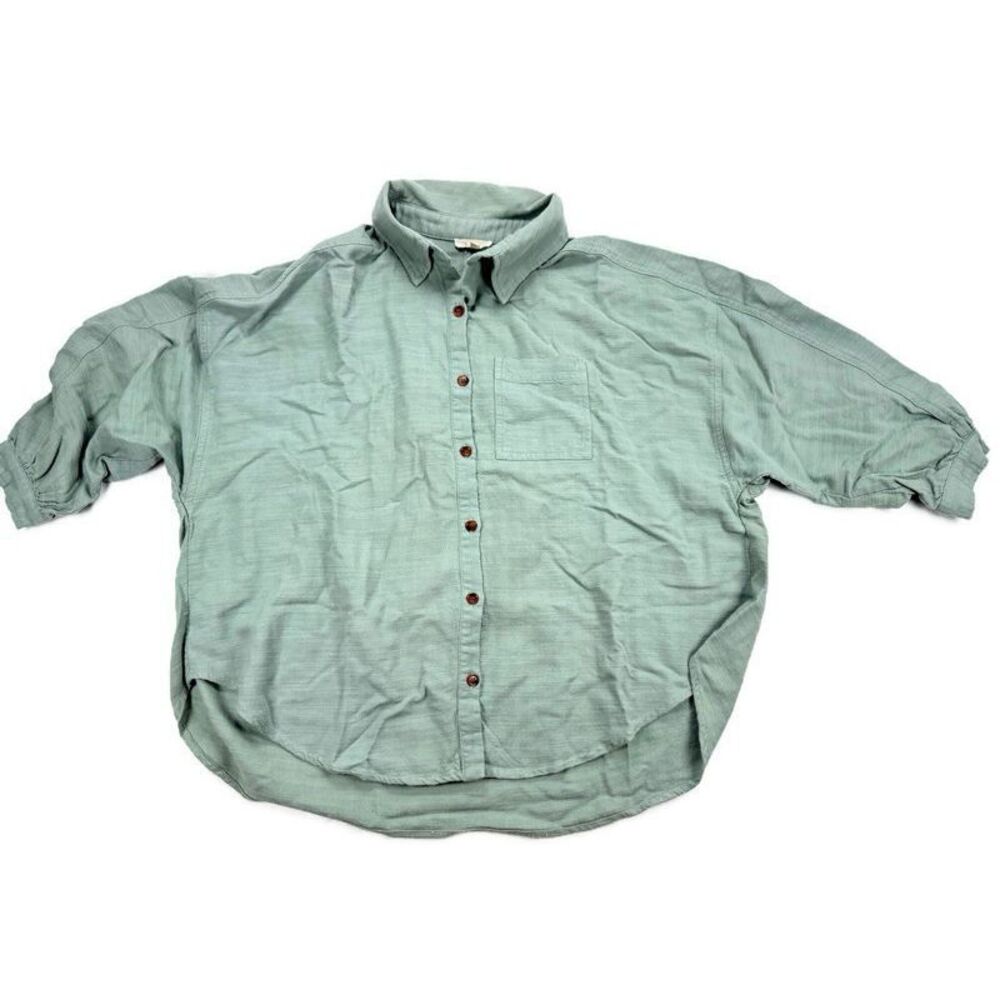 In Loom button down collared Short button sleeve hi low hem green size small